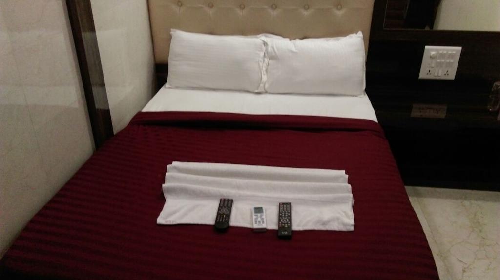 Hotel Palace Residency Mumbai Dış mekan fotoğraf
